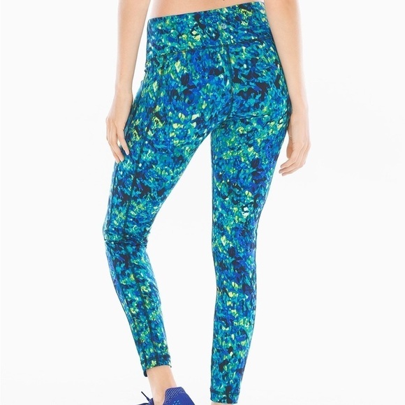 Soma Sport‎ Vibrant Viridian Blue Green Soft Athletic Workout Yoga 7/8 Leggings - Picture 2 of 9